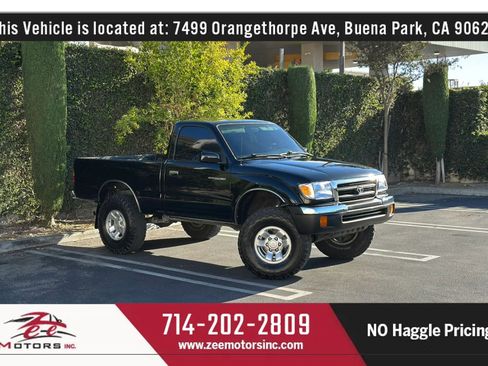 Used 1999 Toyota Tacoma PreRunner RWD image 2