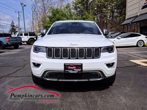 Used 2018 Jeep Grand Cherokee Limited w/ Luxury Group II image 5