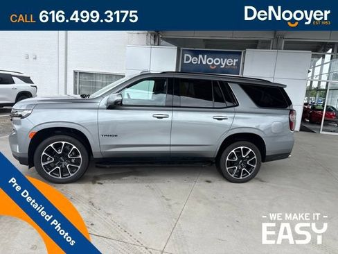 Used 2023 Chevrolet Tahoe RST w/ Sport Performance Package AWD/4WD image 2