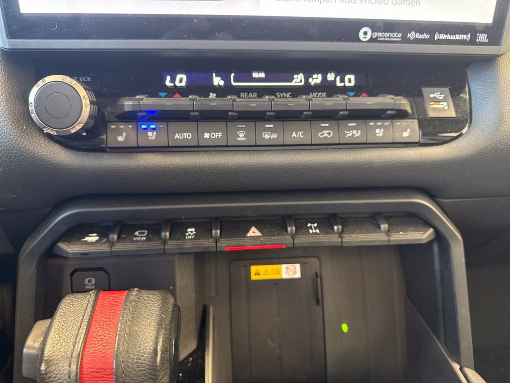 Used 2023 Toyota Sequoia TRD Pro AWD/4WD image 22