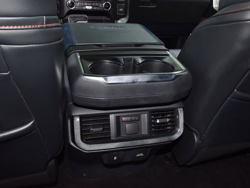 Used 2022 Ford F150 Raptor w/ Raptor 37 Performance Package AWD/4WD image 18