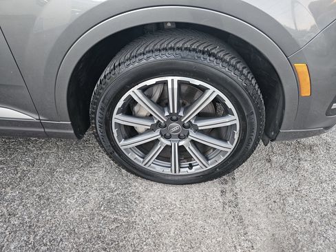 Used 2017 Audi Q7 3.0T Premium Plus image 29