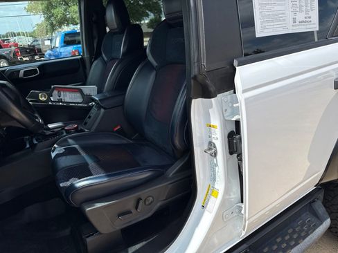 Used 2023 Ford Bronco Raptor AWD/4WD image 12