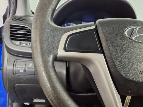 Used 2014 Hyundai Accent GS image 19