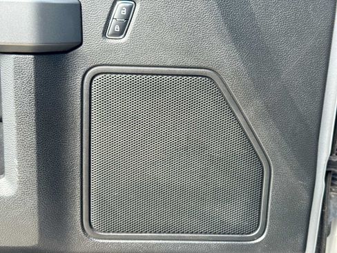 Used 2018 Ford F150 XLT w/ Equipment Group 302A Luxury AWD/4WD image 29