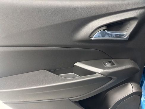 New 2026 Chevrolet Trax RS w/ Driver Confidence Package FWD image 23
