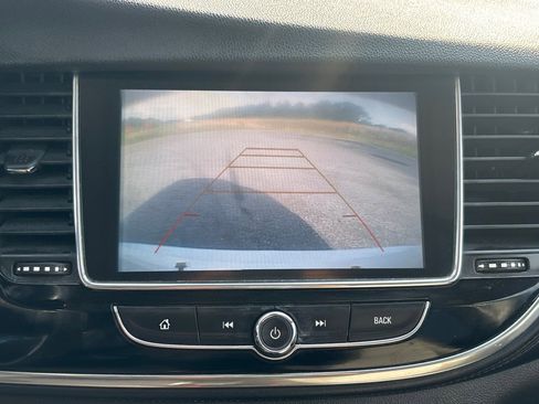 Used 2018 Buick Encore Preferred FWD image 17