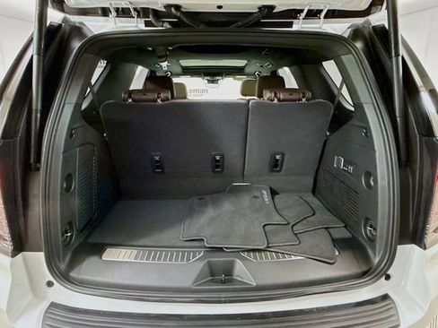 Used 2025 Chevrolet Tahoe High Country image 30