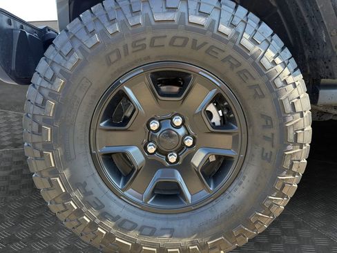 Certified 2021 Jeep Gladiator Mojave image 20