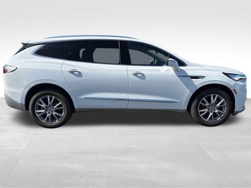Used 2023 Buick Enclave Essence w/ Experience Buick Package AWD/4WD image 8