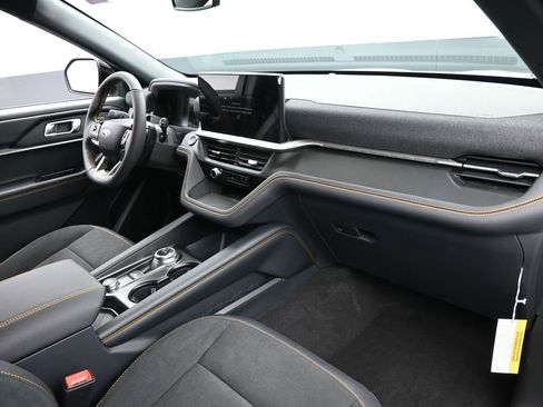 New 2026 Ford Explorer Tremor w/ Tremor Convenience Package image 35