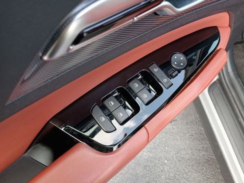 Used 2024 Kia Sportage SX image 16