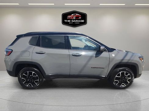 Used 2020 Jeep Compass Trailhawk w/ Cold Weather Group AWD/4WD image 6