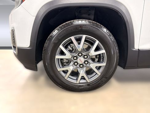 Used 2023 GMC Acadia SLT w/ Technology Package FWD image 12