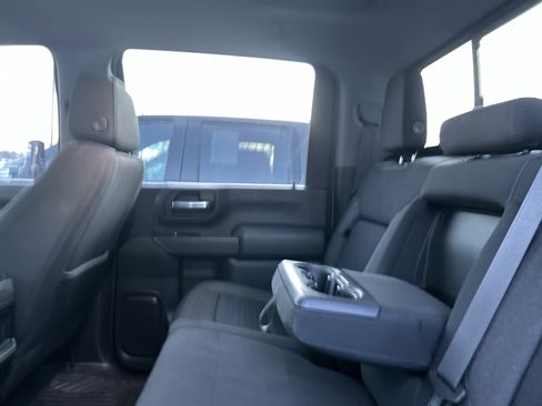 Used 2022 Chevrolet Silverado 2500 LT w/ Z71 Sport Edition image 12