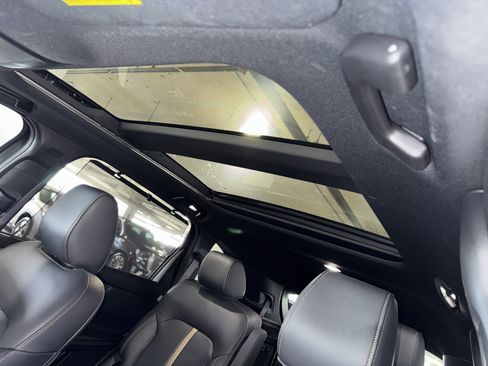 Used 2024 MAZDA CX-90 Plug-In Hybrid w/ Premium Plus image 32