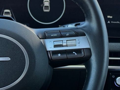 Certified 2025 Hyundai Santa Cruz Limited image 18