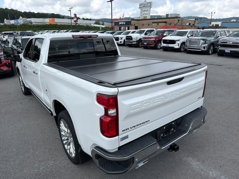 Certified 2024 Chevrolet Silverado 1500 LTZ w/ Technology Package AWD/4WD image 10
