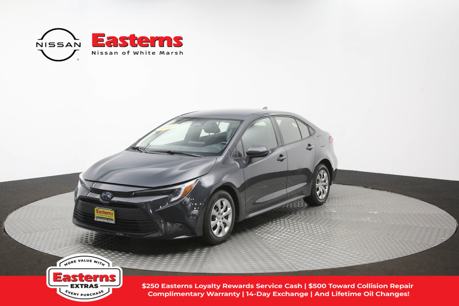 Used 2023 Toyota Corolla LE w/ Carpet Mat Package (TMS) FWD image 88