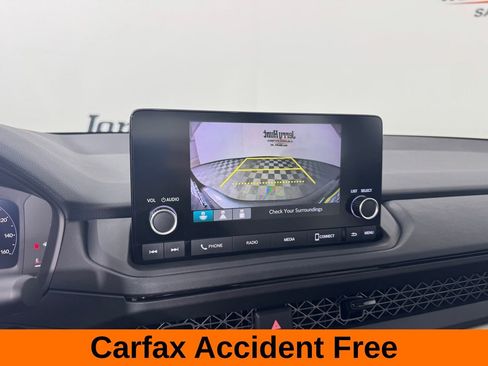 Used 2025 Honda Accord LX image 3