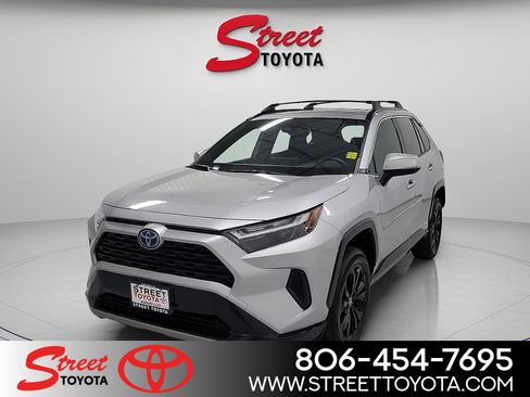 Certified 2022 Toyota RAV4 SE w/ Convenience Package AWD/4WD image 1