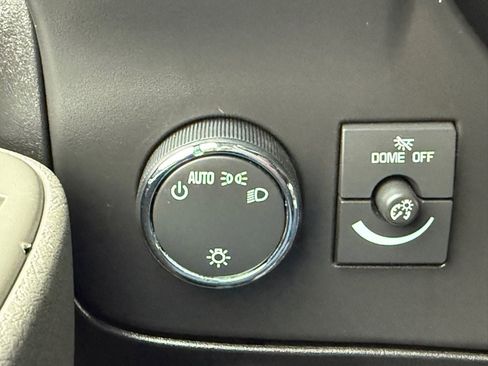 Used 2020 Chevrolet Express 2500 w/ Driver Convenience Package image 34