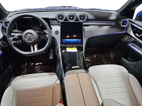 New 2026 Mercedes-Benz GLC 300 image 9