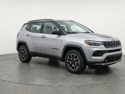 Used 2025 Jeep Compass Trailhawk