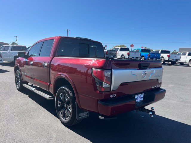 Used 2021 Nissan Titan 4x4 Crew Cab image 8