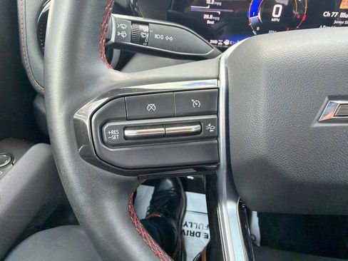 Certified 2025 Chevrolet Colorado Z71 w/ Z71 Convenience Package 2 AWD/4WD image 26