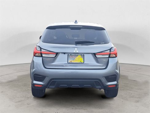 Used 2024 Mitsubishi Outlander Sport SE image 4