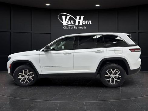 Used 2022 Jeep Grand Cherokee Limited AWD/4WD image 4
