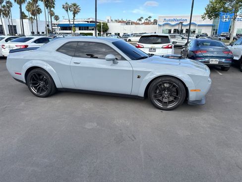 Used 2022 Dodge Challenger R/T Scat Pack RWD image 10