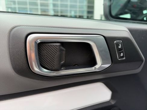 Used 2022 Ford Bronco 2-Door AWD/4WD image 18