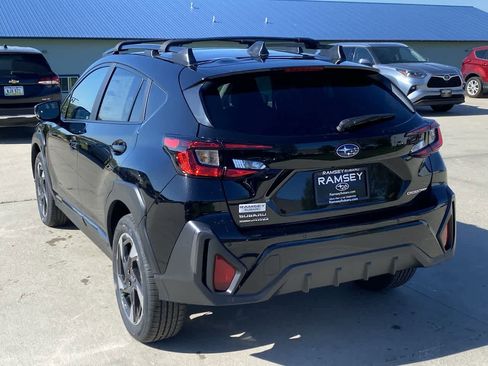 Used 2025 Subaru Crosstrek 2.5i Limited w/ Crosstrek Mirror Package image 4
