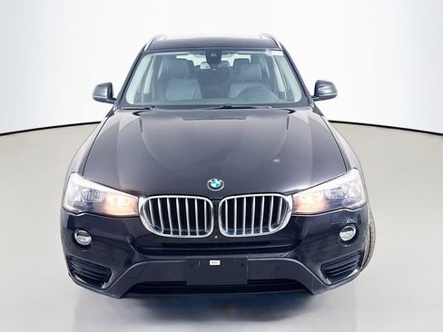 Used 2017 BMW X3 sDrive28i image 2