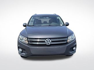 Used 2015 Volkswagen Tiguan SEL FWD video 2