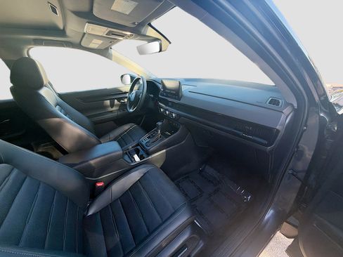 Used 2024 Honda CR-V EX-L image 32