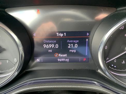 Used 2023 Buick Encore GX Preferred w/ Cold Weather Comfort Package FWD image 29