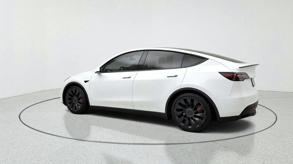 Used 2022 Tesla Model Y Performance AWD/4WD image 7
