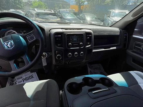 Used 2016 RAM 1500 Express w/ Black Ram 1500 Express Group AWD/4WD image 13