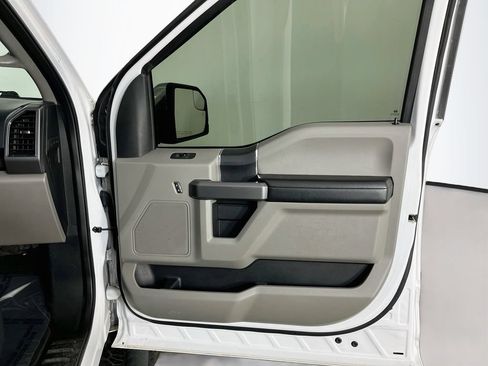 Used 2019 Ford F150 XLT w/ Equipment Group 301A Mid AWD/4WD image 34