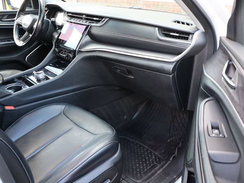 Used 2021 Jeep Grand Cherokee L Limited AWD/4WD image 48