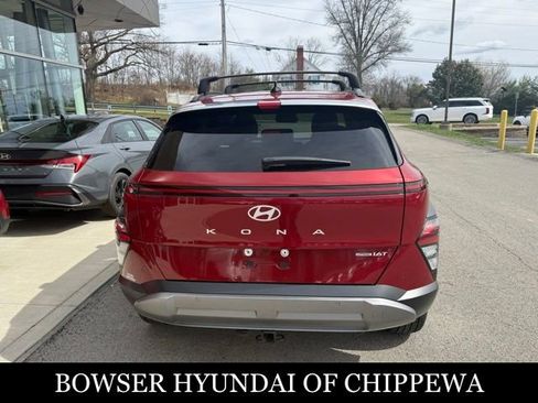 Used 2025 Hyundai Kona Limited image 5