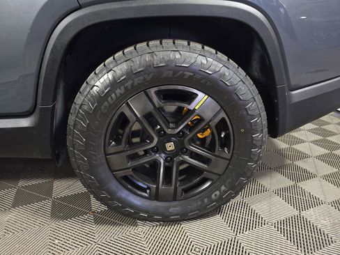 Used 2022 Rivian R1T Launch Edition AWD/4WD image 10