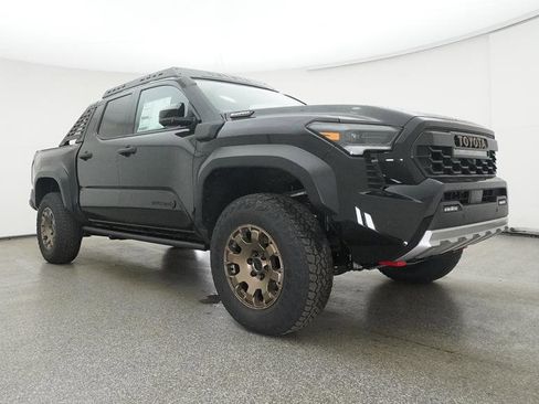 New 2025 Toyota Tacoma 4x4 Double Cab Hybrid image 30