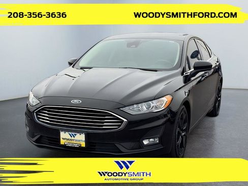 Used 2019 Ford Fusion SE w/ Equipment Group 151A image 1