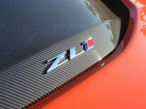 Used 2021 Chevrolet Camaro ZL1 w/ LPO, ZL1 Protection Package image 12