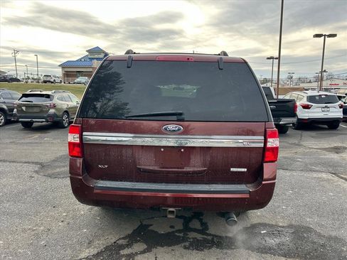 Used 2016 Ford Expedition EL XLT w/ Equipment Group 202A image 6