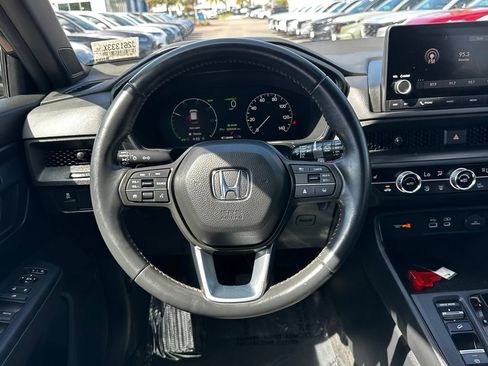 Used 2024 Honda CR-V Sport image 19